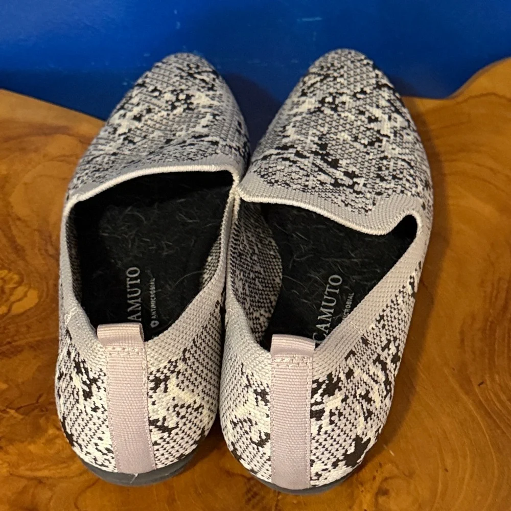 Vince Camuto Fabeau 3 Washable Knit Snake Print Slip On Smoking Loafers Sz 8